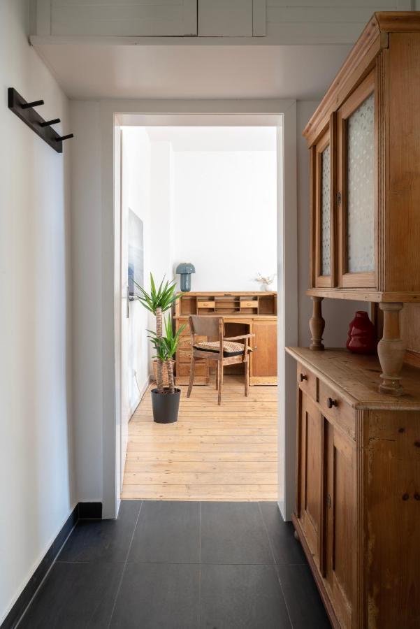 Feelslikehome - Schoene&zentral Angebundene Altbauwohnung Mit Parkplatz *