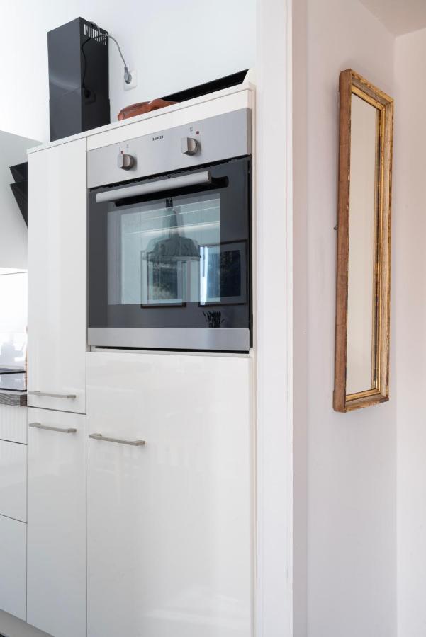 Апартаменты Feelslikehome - Schoene&zentral Angebundene Altbauwohnung Mit Parkplatz Бохум